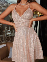 Mini Jurk met V-hals en Pailletten - Group4 - Jurkjes.co