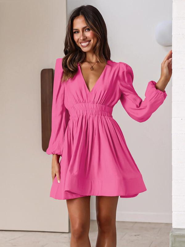Mini Jurk met V-hals en Plooirok - Maxi Dresses - Jurkjes.co