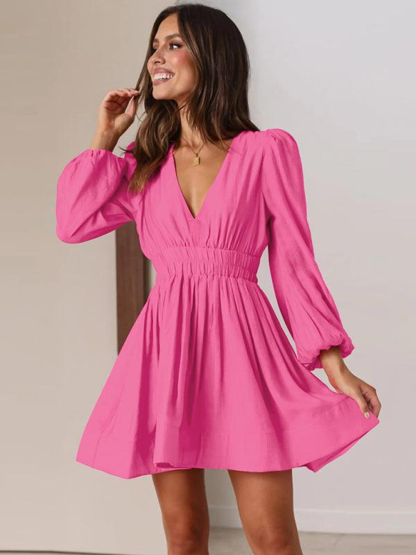 Mini Jurk met V-hals en Plooirok - Maxi Dresses - Jurkjes.co