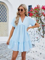 Mini Jurk met V-hals en Plooirok - Mini Dresses - Jurkjes.co