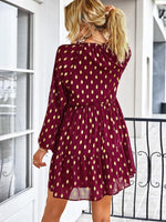 Mini Jurk met V-hals en Polka Dots - Mini Dresses - Jurkjes.co