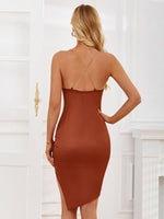 Mini Jurk met V-hals en Rimpeldetail - Group3 - Jurkjes.co