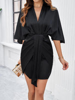 Mini Jurk met V-hals en Ruche-ontwerp - Mini Dresses - Jurkjes.co