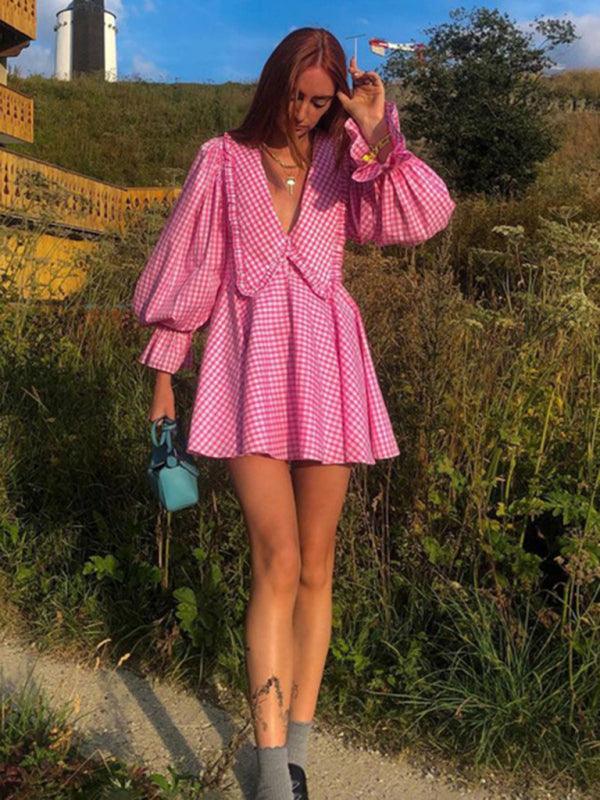 Mini Jurk met V-hals en Ruitjespatroon - Group13 - Jurkjes.co