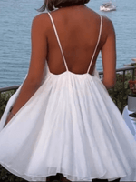 Mini Jurk met V-hals en Spaghettibandjes - Mini Dresses - Jurkjes.co