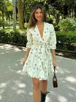 Mini Jurk met V-hals en Tropische Print - Group9 - Jurkjes.co