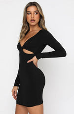 Mini Jurk met V-hals en Uitsnijdingen - Mini Dresses - Jurkjes.co