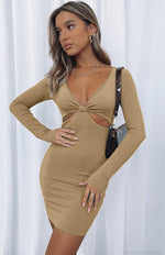 Mini Jurk met V-hals en Uitsnijdingen - Mini Dresses - Jurkjes.co