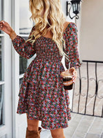 Mini Jurk met Vierkante Hals en Bloemenprint - Mini Dresses - Jurkjes.co