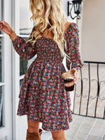 Mini Jurk met Vierkante Hals en Bloemenprint - Mini Dresses - Jurkjes.co