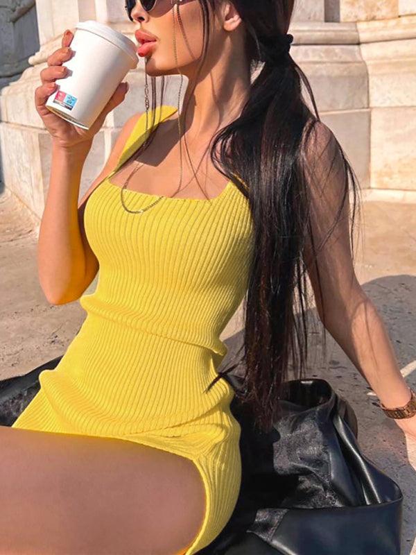 Mini Jurk met Vierkante Hals en Ribbelbrei - Mini Dresses - Jurkjes.co