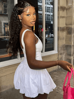 Mini Jurk met Vierkante Hals en Volumineuze Rok - Group14 - Jurkjes.co
