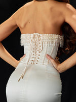 Off-shoulder Jurk met Pareldetails - Group11 - Jurkjes.co