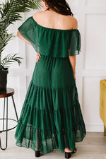 Off-Shoulder Maxi Jurk met Zwitserse Stippen - Maxi Dresses - Jurkjes.co