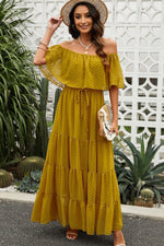 Off-Shoulder Maxi Jurk met Zwitserse Stippen - Maxi Dresses - Jurkjes.co