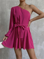 One-shoulder Mini Jurk met Tailleband - Mini Dresses - Jurkjes.co