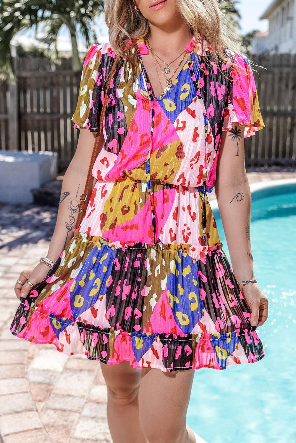 Panterprint Mini-Jurk met Ruches - Mini Dresses - Jurkjes.co