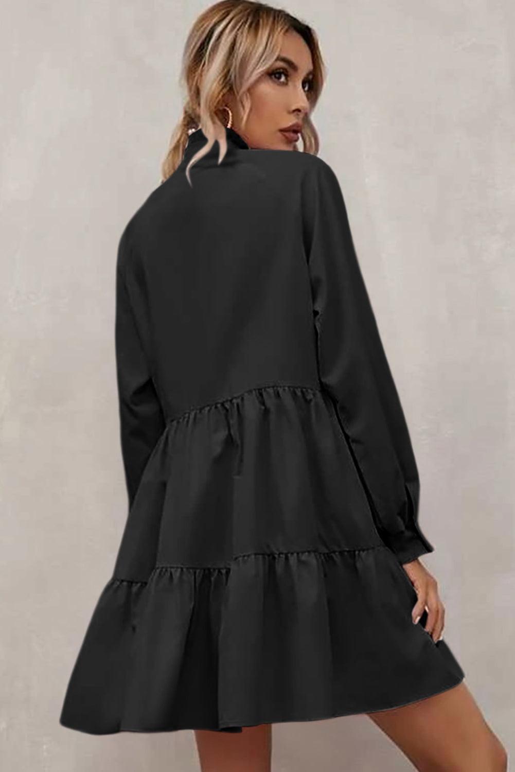 Ruffle Jurk met Frivol Staande Kraag - Mini Dresses - Jurkjes.co