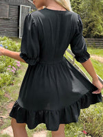 Ruffle Jurk met V-hals en Strikdetail - Maxi Dresses - Jurkjes.co