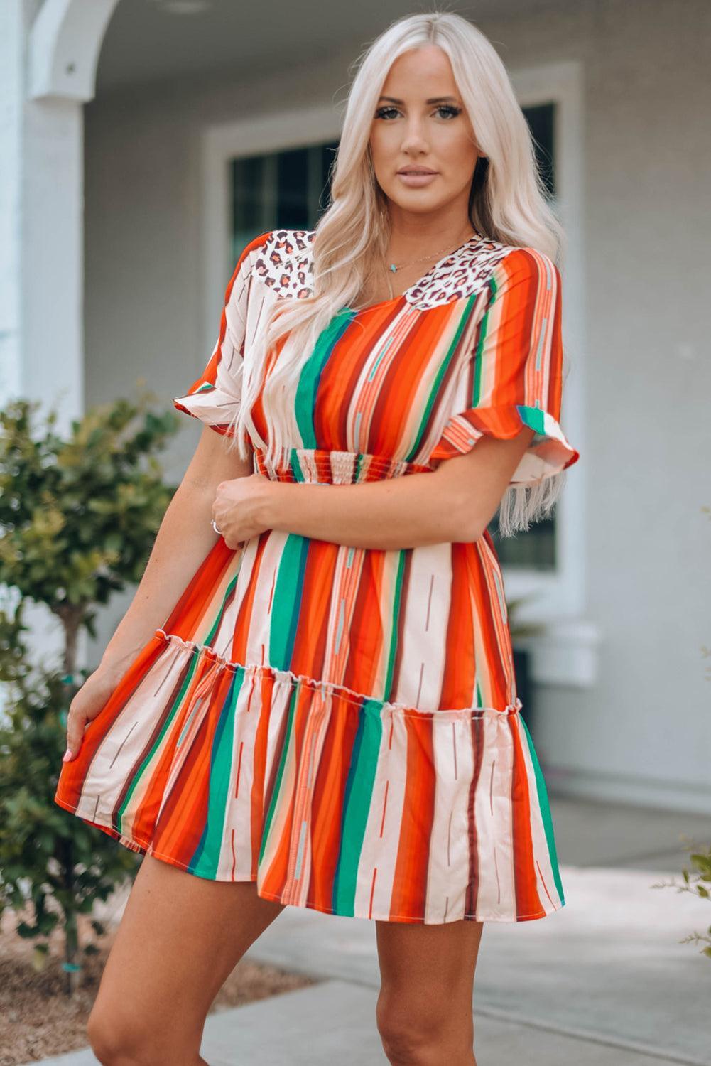 Serape Gestreepte Minijurk met Luipaard Detail - Mini Dresses - Jurkjes.co