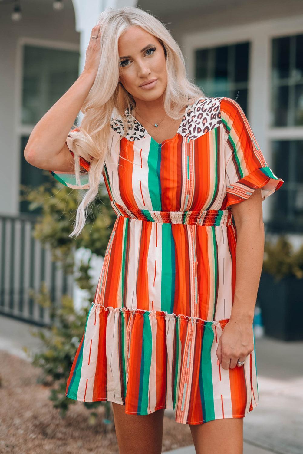 Serape Gestreepte Minijurk met Luipaard Detail - Mini Dresses - Jurkjes.co