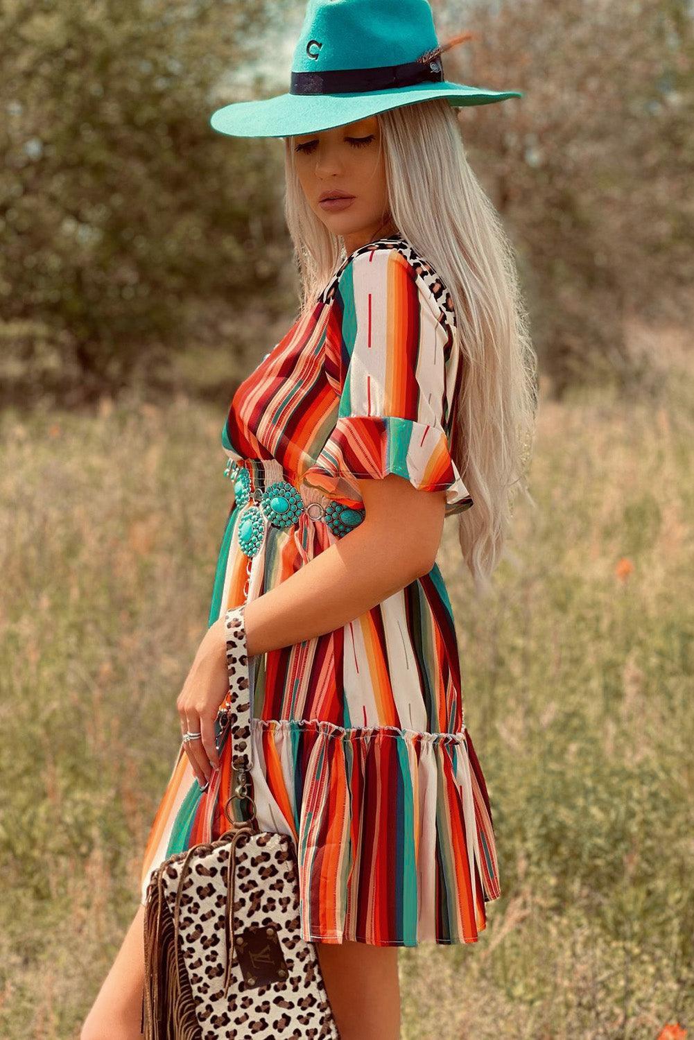 Serape Gestreepte Minijurk met Luipaard Detail - Mini Dresses - Jurkjes.co