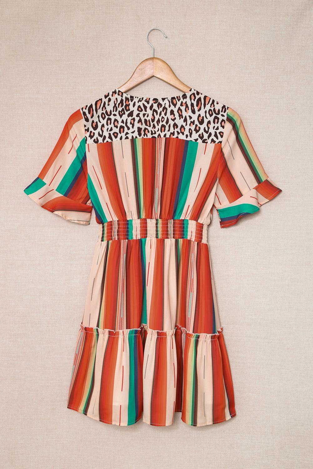 Serape Gestreepte Minijurk met Luipaard Detail - Mini Dresses - Jurkjes.co