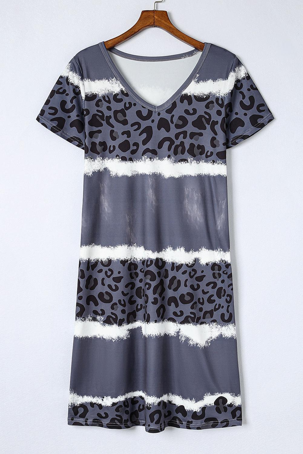 T-shirt Jurk met Pantherprint - T Shirt Dresses - Jurkjes.co