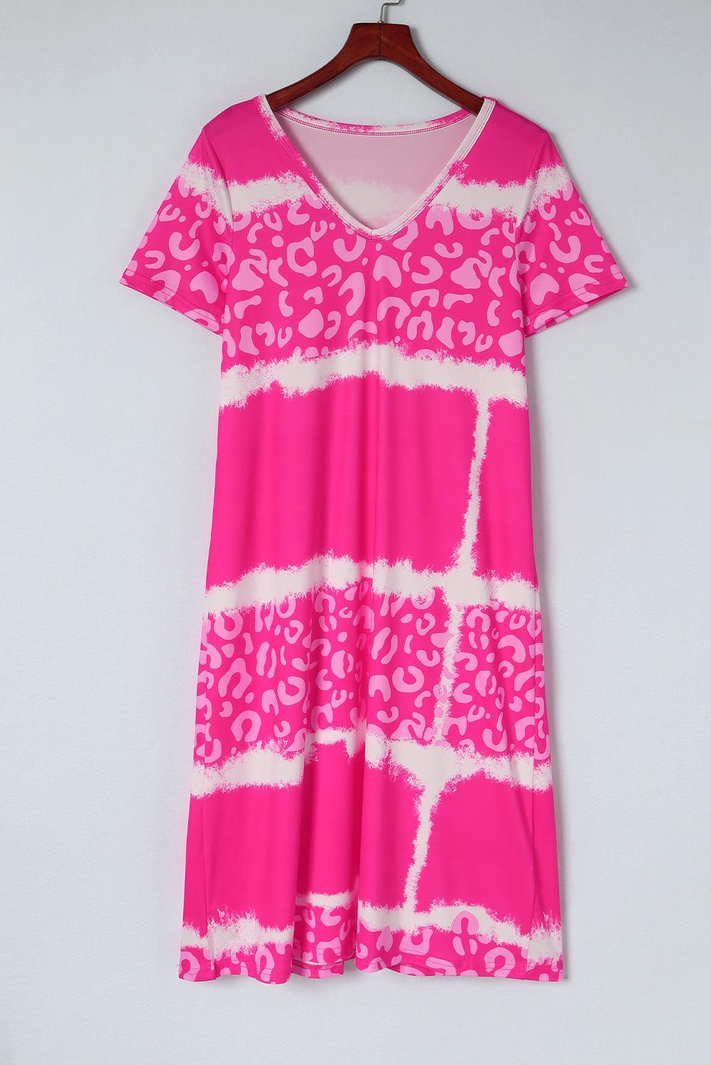 T-shirt Jurk met Pantherprint - T Shirt Dresses - Jurkjes.co