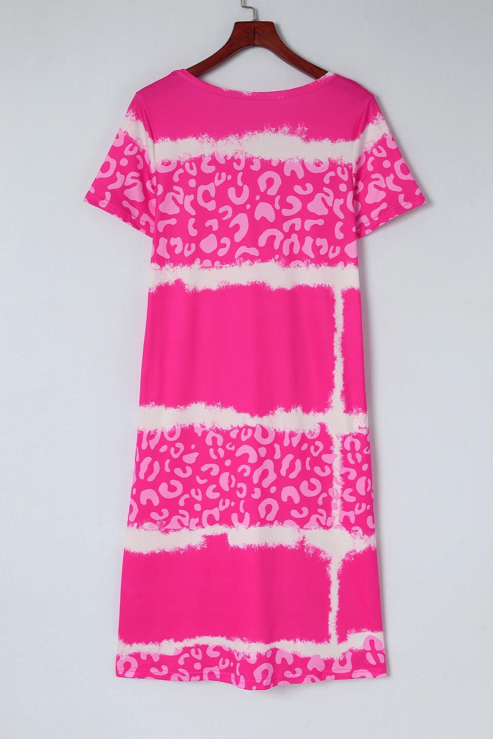 T-shirt Jurk met Pantherprint - T Shirt Dresses - Jurkjes.co