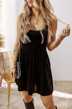 Velvet Mini Jurk met Vierkante Hals en Zakken - Mini Dresses - Jurkjes.co