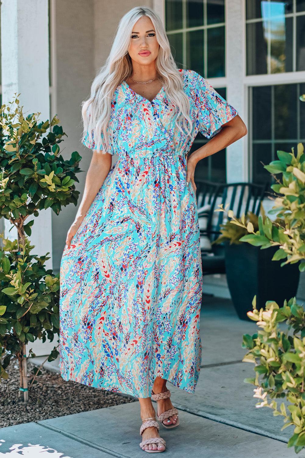 Wikkeljurk met V-hals en Bloemenprint - Floral Dresses - Jurkjes.co